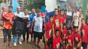 চট্টগ্রাম মনসা পূজায় বর্জ্য অপসারণে আজগর আলীর মানবিক উদ্যোগ